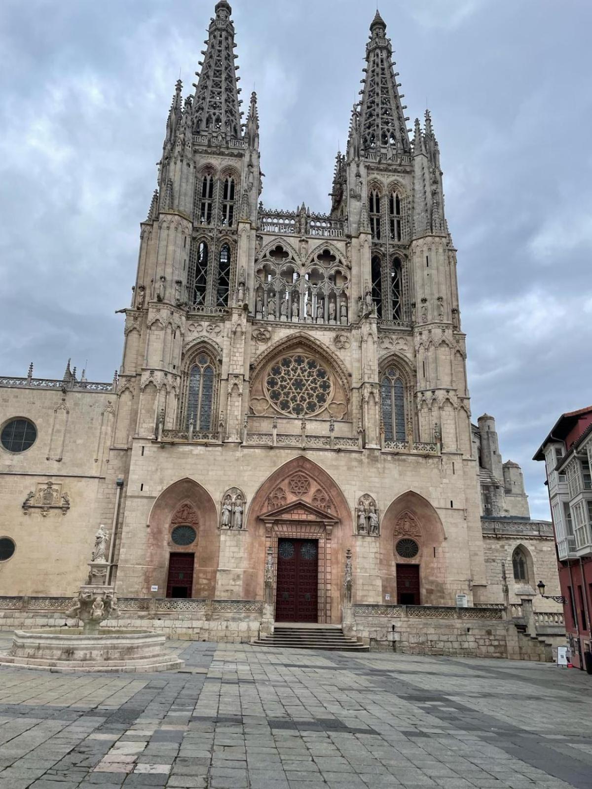 Appartement El Farolillo De La Catedral Vivienda De Uso Turistico Vut 9/251 à Burgo Extérieur photo